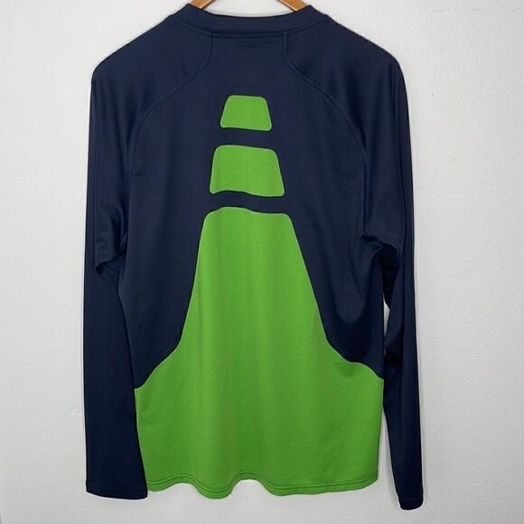 Seattle Seahawks Reebok Dri fit long sleeve shirt. Size Medium. NFL. - Picture 2 of 4